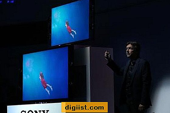 Hur man ansluter en bärbar Dell-dator till en Sony Bravia-tv