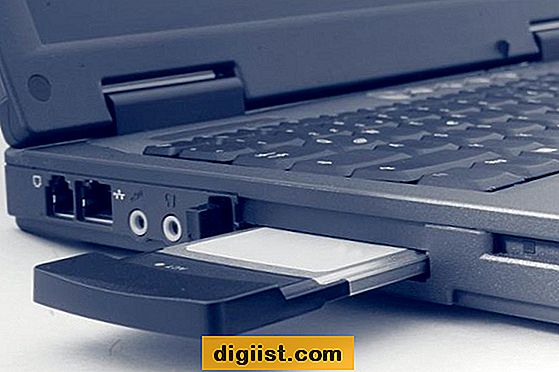 Jak přistupovat k kartě Sandisk 8 GB SDHC pro Dell Inspiron (4 kroky)