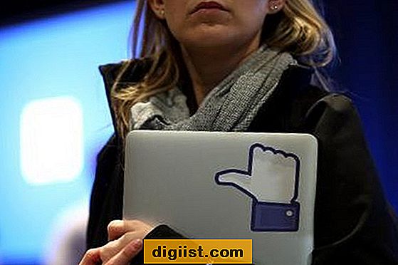 Tegn på, at en Facebook-konto bliver hacket