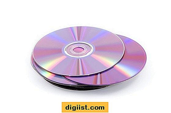 Hur man ansluter en Magnavox DVD-spelare / tunerfri videobandspelare till en TV