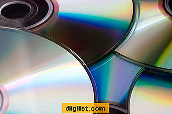 Hur man laddar upp en CD till en dator