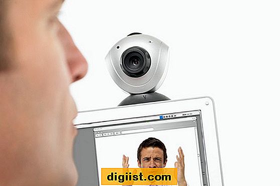 Sådan oprettes et webcam og ser det på nettet