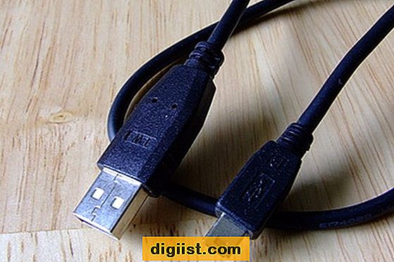 Een USB-kabel gebruiken om foto's naar uw computer te downloaden